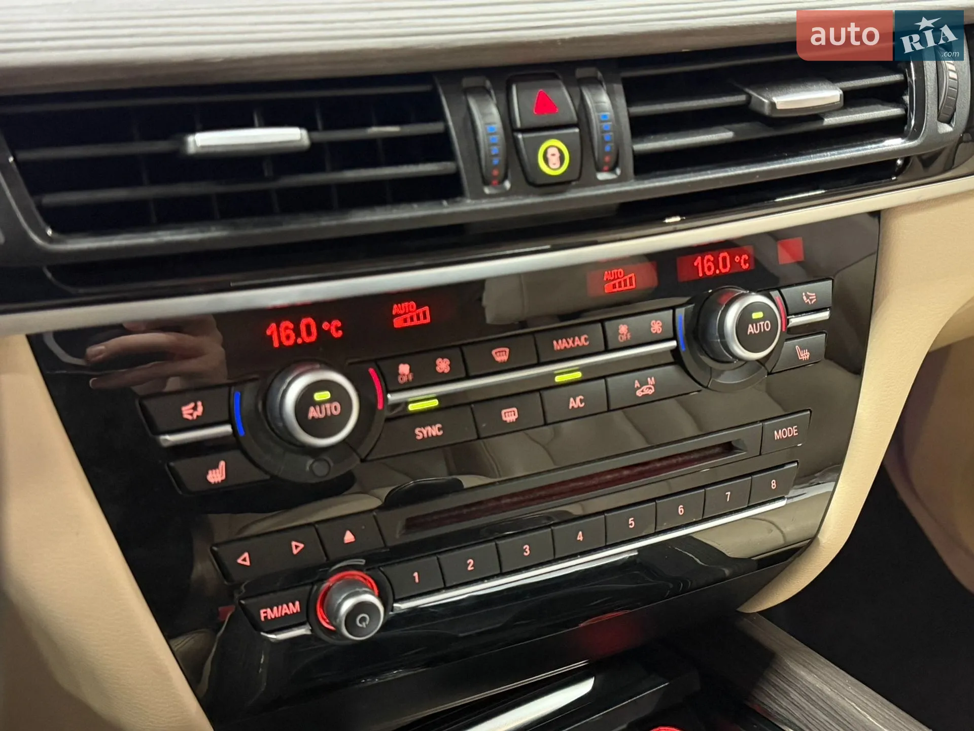 2014 BMW X5 - мініатюра 26