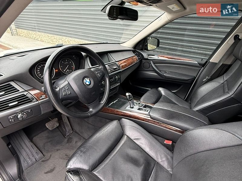 Внедорожник / Кроссовер BMW X5 2012 в Тернополе