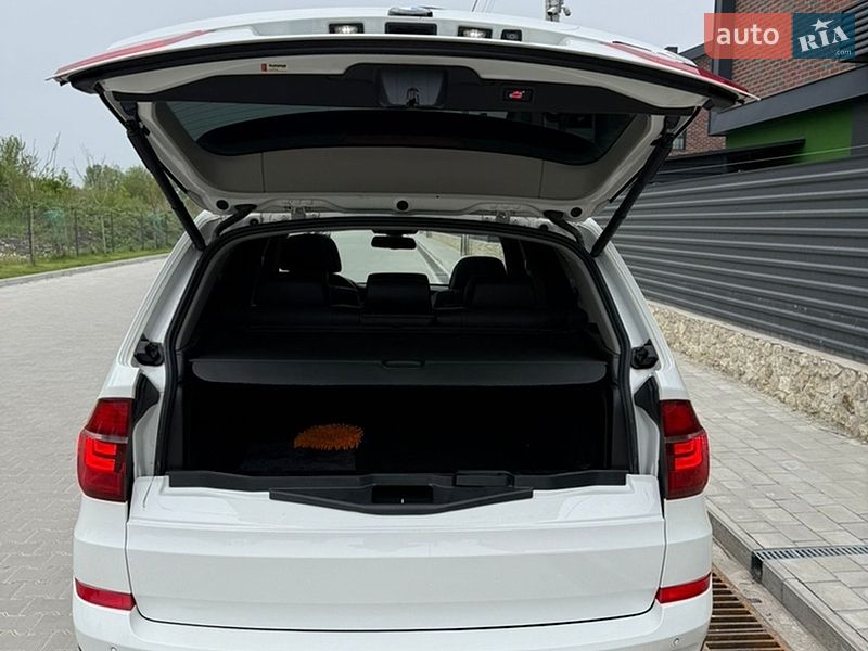 Внедорожник / Кроссовер BMW X5 2012 в Тернополе