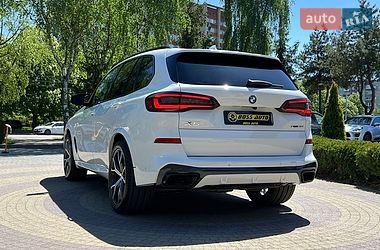 Внедорожник / Кроссовер BMW X5 2019 в Львове