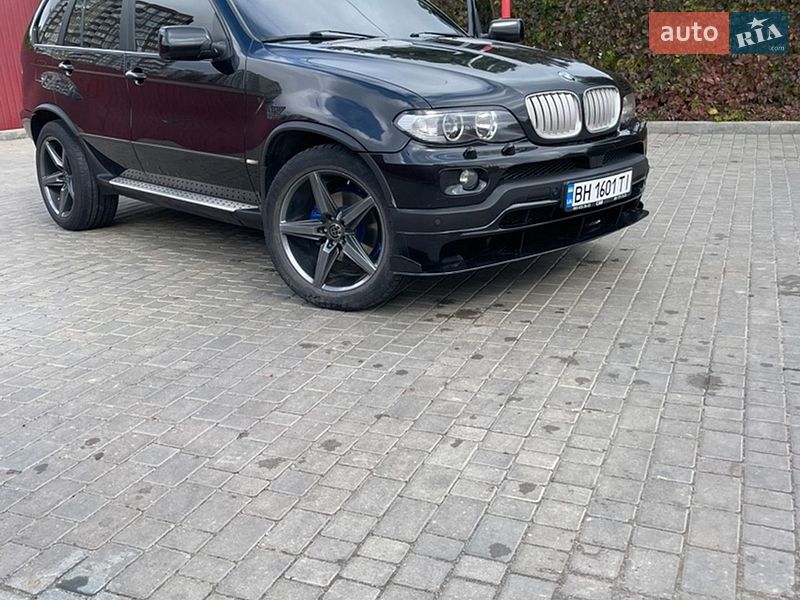 Внедорожник / Кроссовер BMW X5 2004 в Одессе