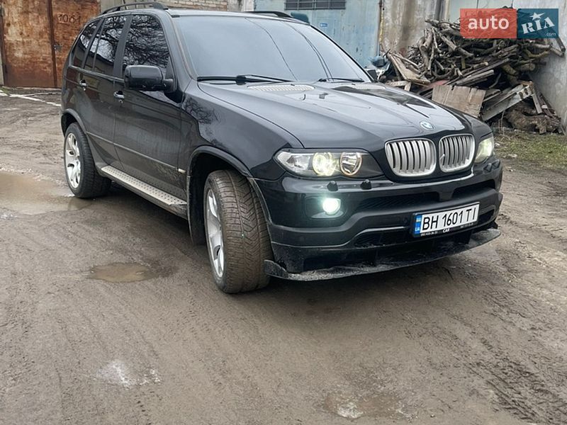 Внедорожник / Кроссовер BMW X5 2004 в Одессе