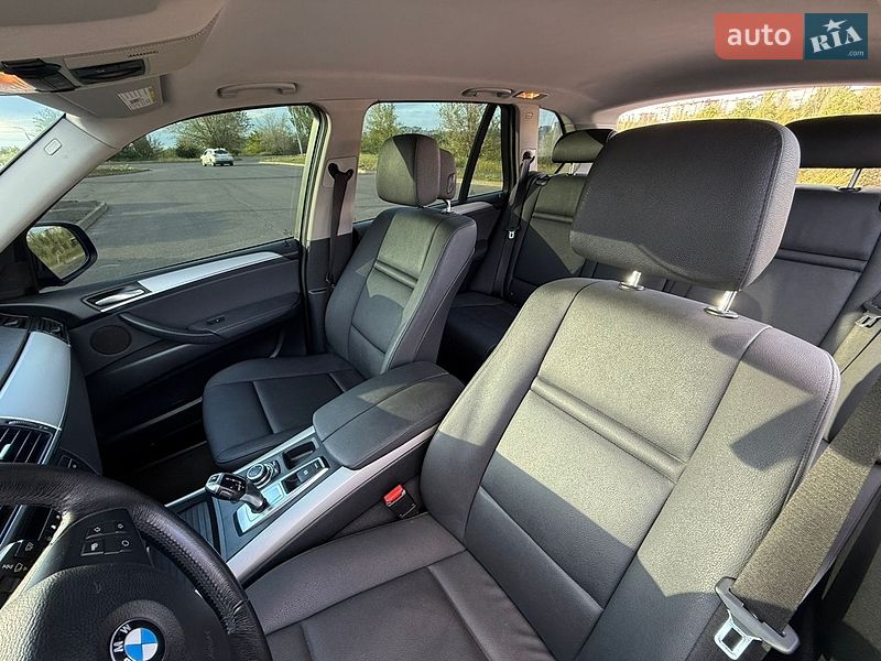 Внедорожник / Кроссовер BMW X5 2011 в Кривом Роге