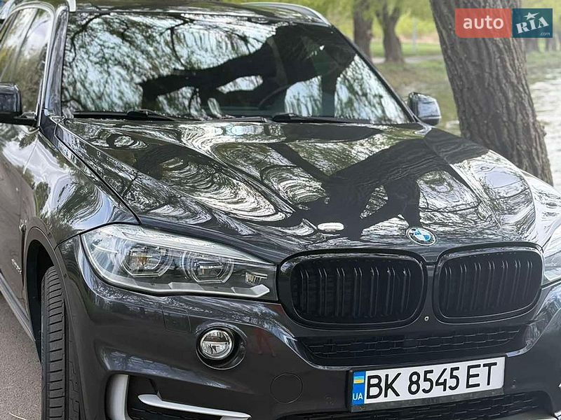 Внедорожник / Кроссовер BMW X5 2014 в Ровно
