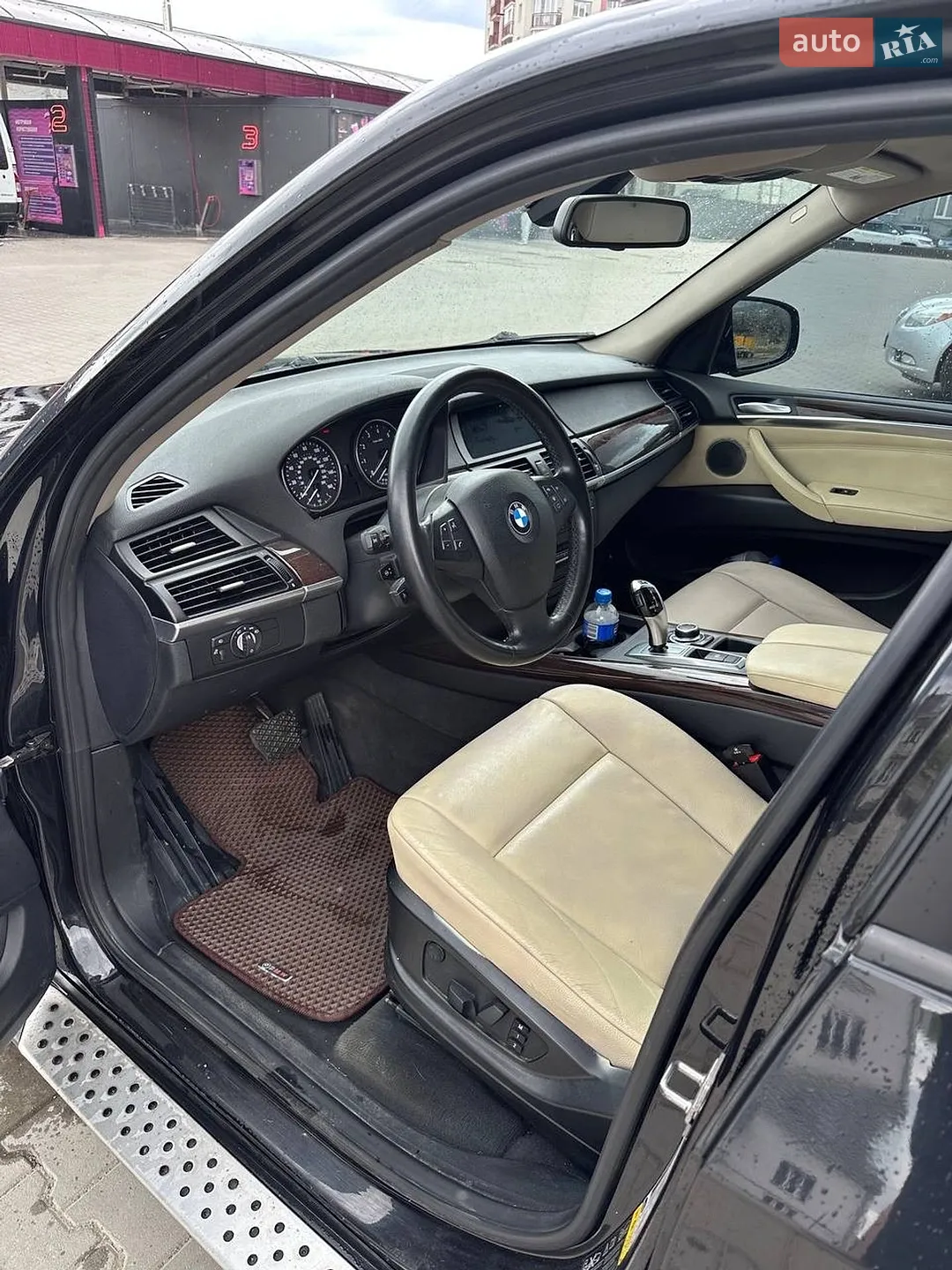 2010 BMW X5 - мініатюра 15