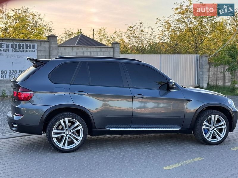 Позашляховик / Кросовер BMW X5 2013 в Рівному