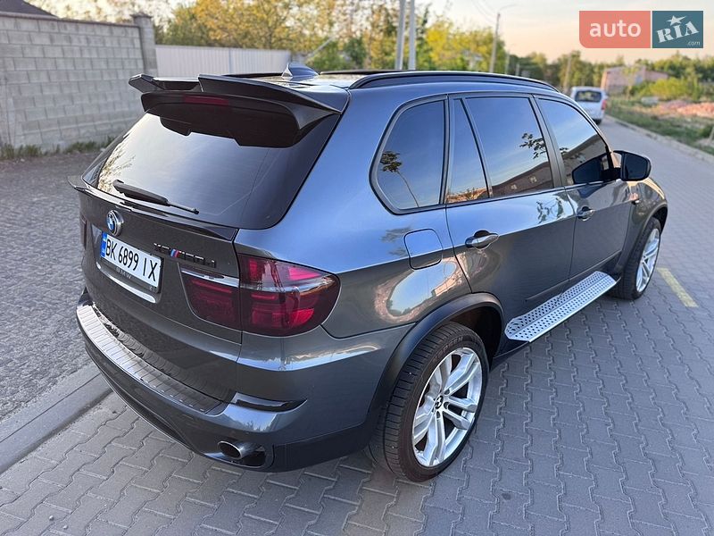 Позашляховик / Кросовер BMW X5 2013 в Рівному