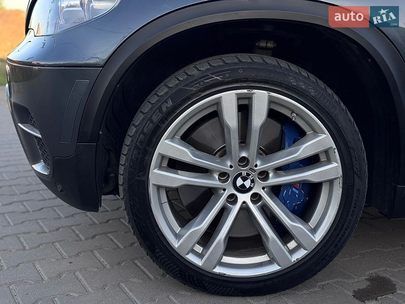 Позашляховик / Кросовер BMW X5 2013 в Рівному