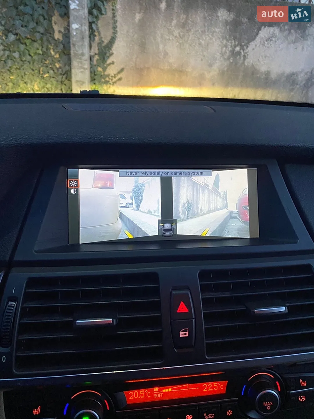 2010 BMW X5 - мініатюра 31