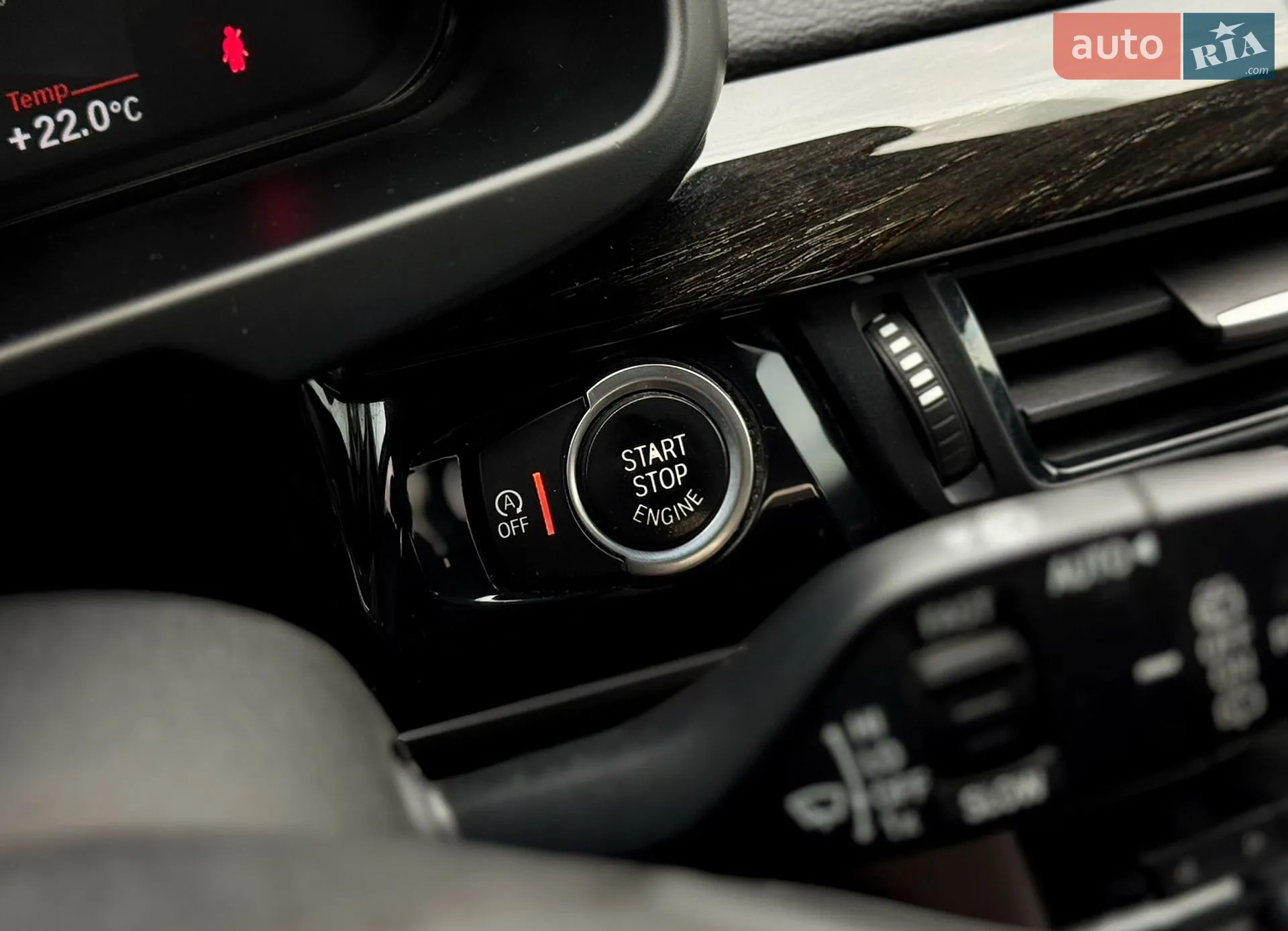 2014 BMW X5 - мініатюра 27