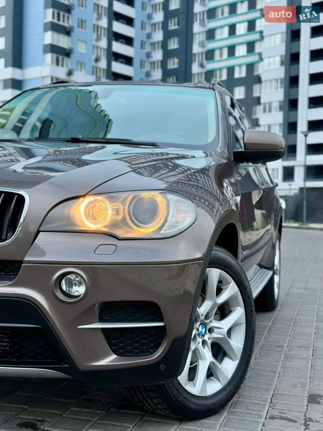 2010 BMW X5 - мініатюра 12