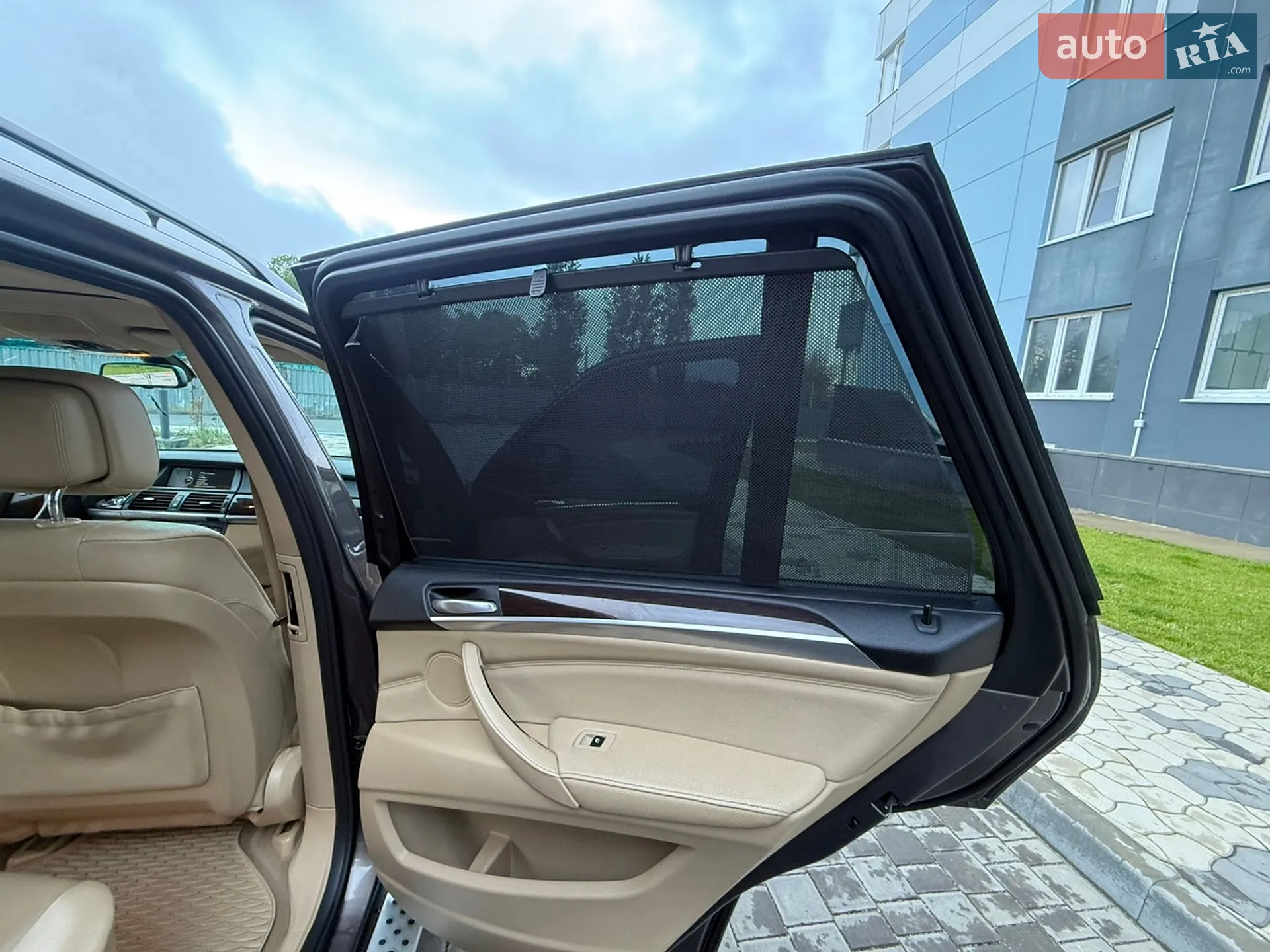2010 BMW X5 - мініатюра 49