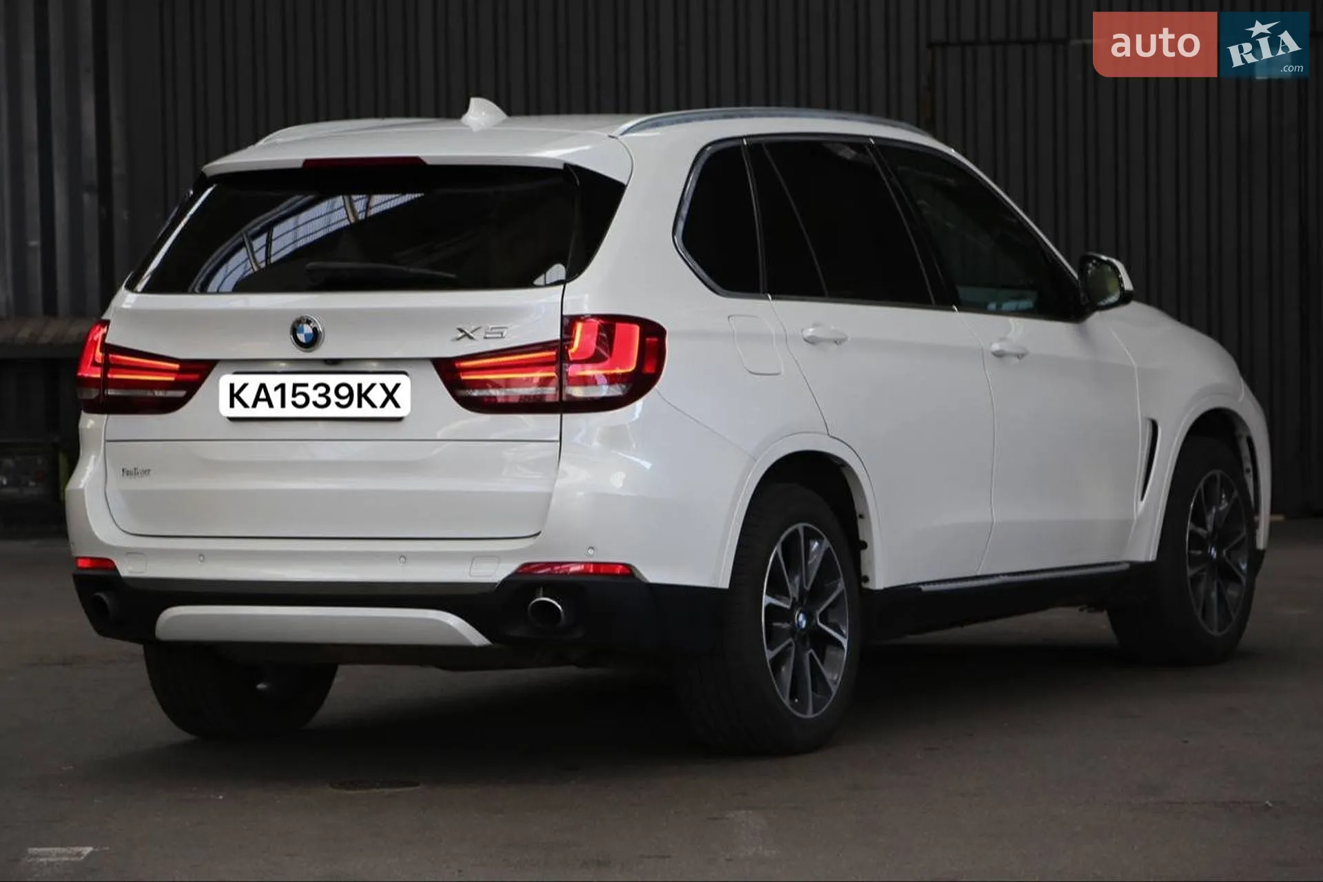 2016 BMW X5 - мініатюра 24