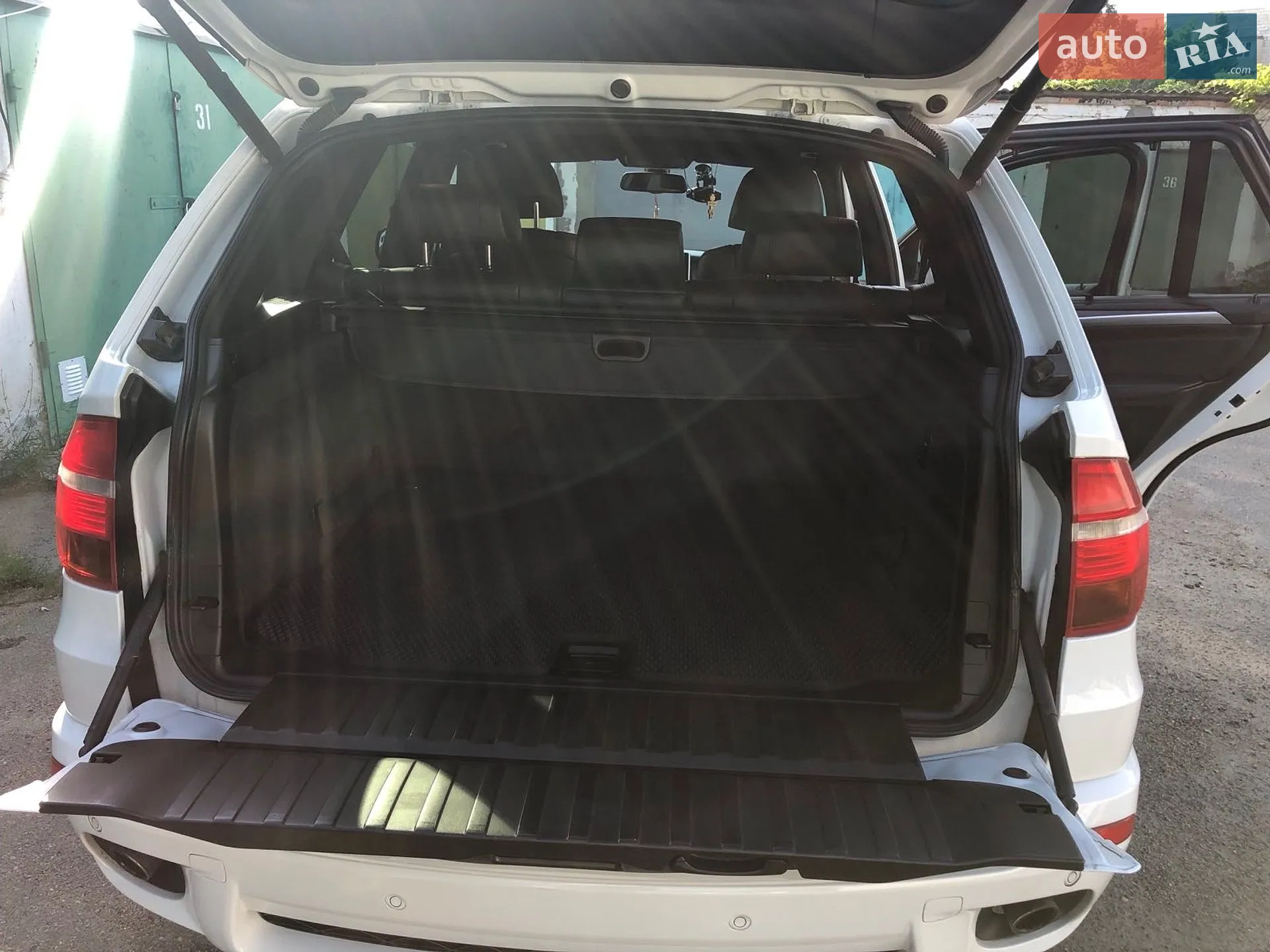 2010 BMW X5 - мініатюра 3