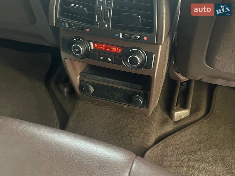 Позашляховик / Кросовер BMW X5 2012 в Києві
