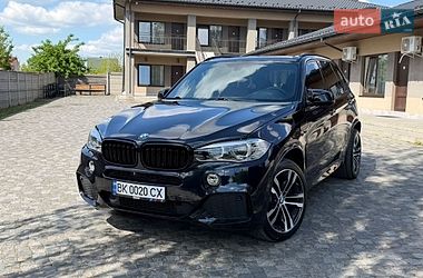 Внедорожник / Кроссовер BMW X5 2015 в Ровно