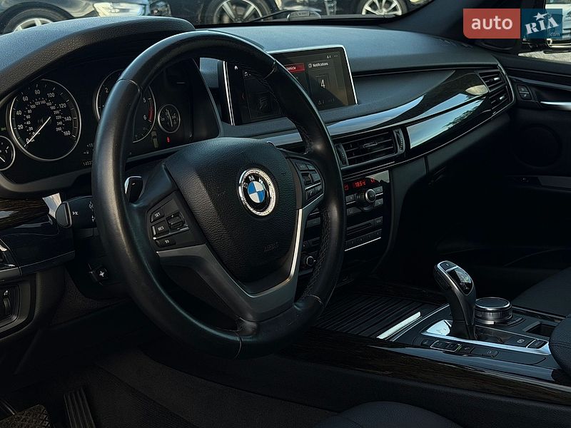Внедорожник / Кроссовер BMW X5 2018 в Харькове