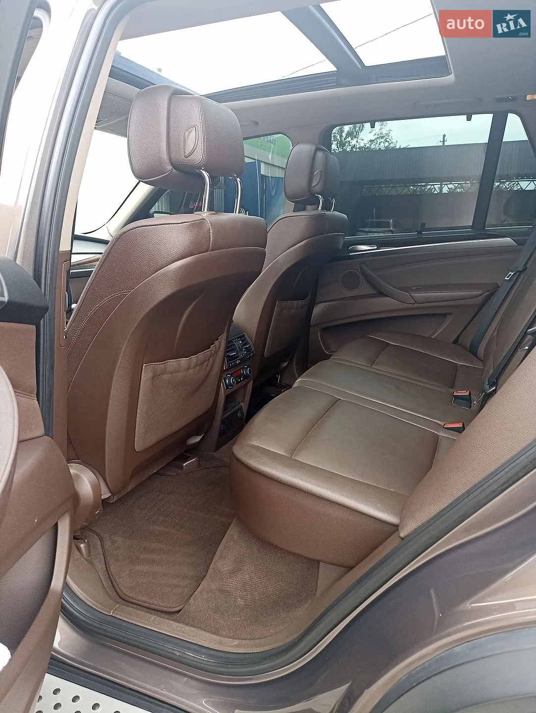 2010 BMW X5 - мініатюра 9