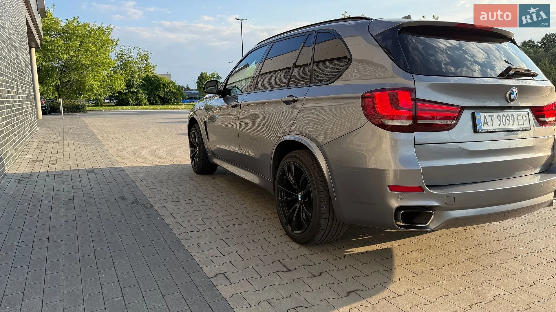 2017 BMW X5 - мініатюра 3