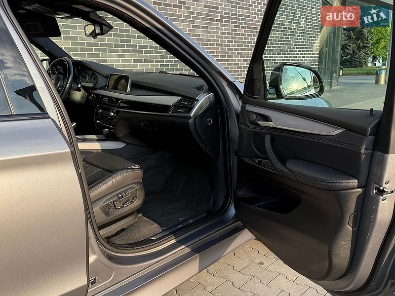 Внедорожник / Кроссовер BMW X5 2017 в Коломые