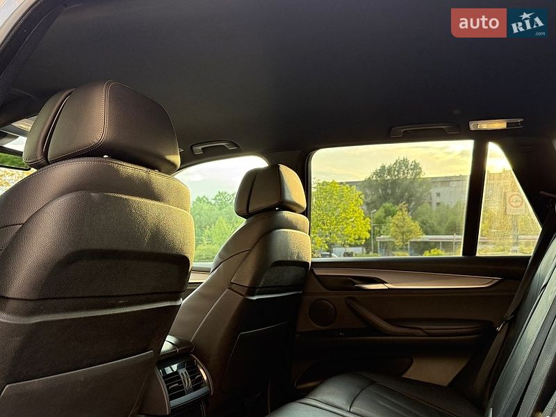 Внедорожник / Кроссовер BMW X5 2017 в Коломые