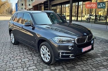 Внедорожник / Кроссовер BMW X5 2017 в Полтаве