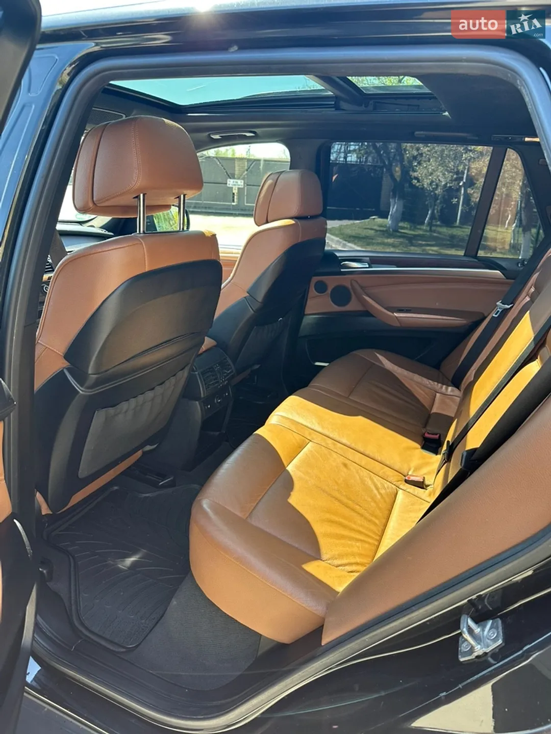 2010 BMW X5 - мініатюра 28