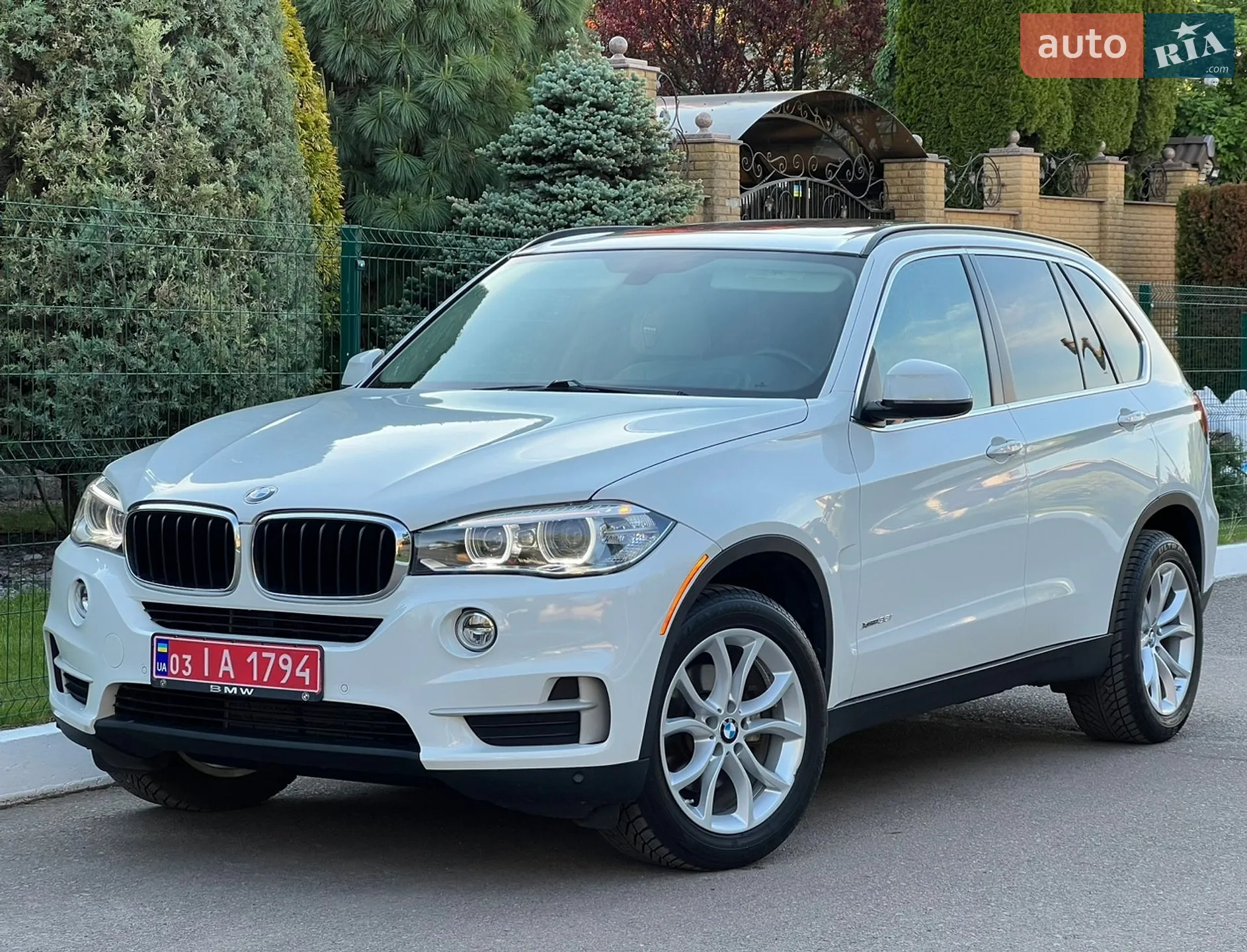 2015 BMW X5 - мініатюра 2