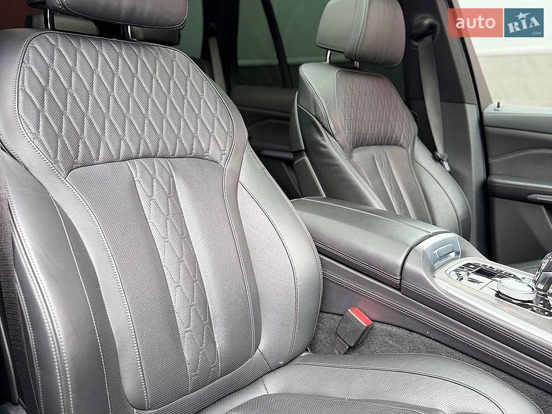 Позашляховик / Кросовер BMW X5 2019 в Києві фото 13 Позашляховик / Кросовер BMW X5 2019 в Києві
