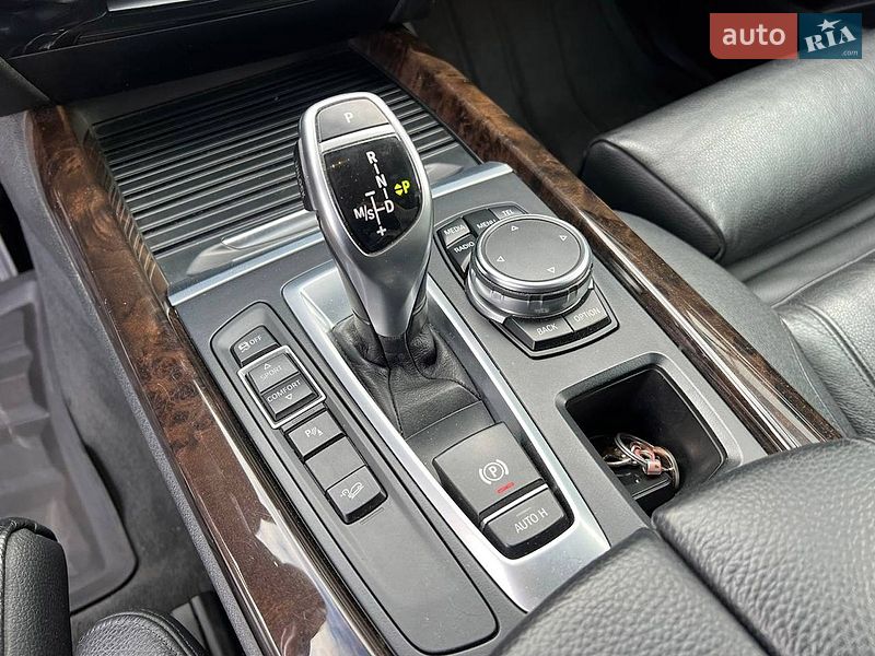 Позашляховик / Кросовер BMW X5 2015 в Львові