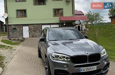 Позашляховик / Кросовер BMW X5 2015 в Івано-Франківську