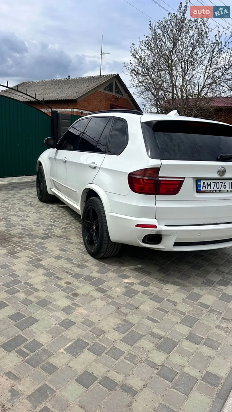 2011 BMW X5 - мініатюра 13