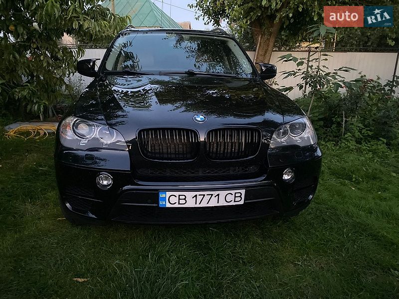 Позашляховик / Кросовер BMW X5 2011 в Чернігові
