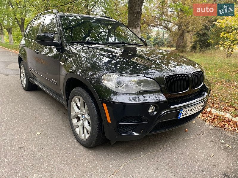 Позашляховик / Кросовер BMW X5 2011 в Чернігові