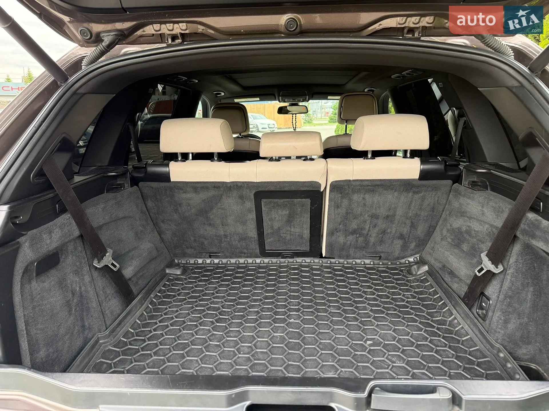 2012 BMW X5 - мініатюра 12