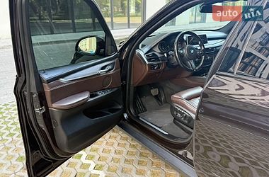 Внедорожник / Кроссовер BMW X5 2015 в Ровно