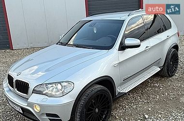 Позашляховик / Кросовер BMW X5 2010 в Чернівцях фото 5 Позашляховик / Кросовер BMW X5 2010 в Чернівцях