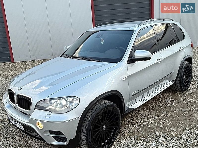 Позашляховик / Кросовер BMW X5 2010 в Чернівцях фото 5 Позашляховик / Кросовер BMW X5 2010 в Чернівцях