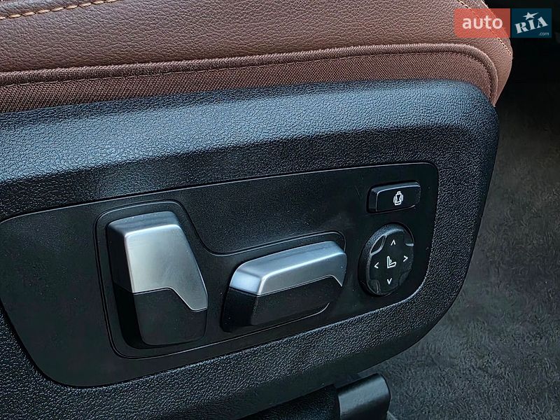 Внедорожник / Кроссовер BMW X5 2019 в Луцке