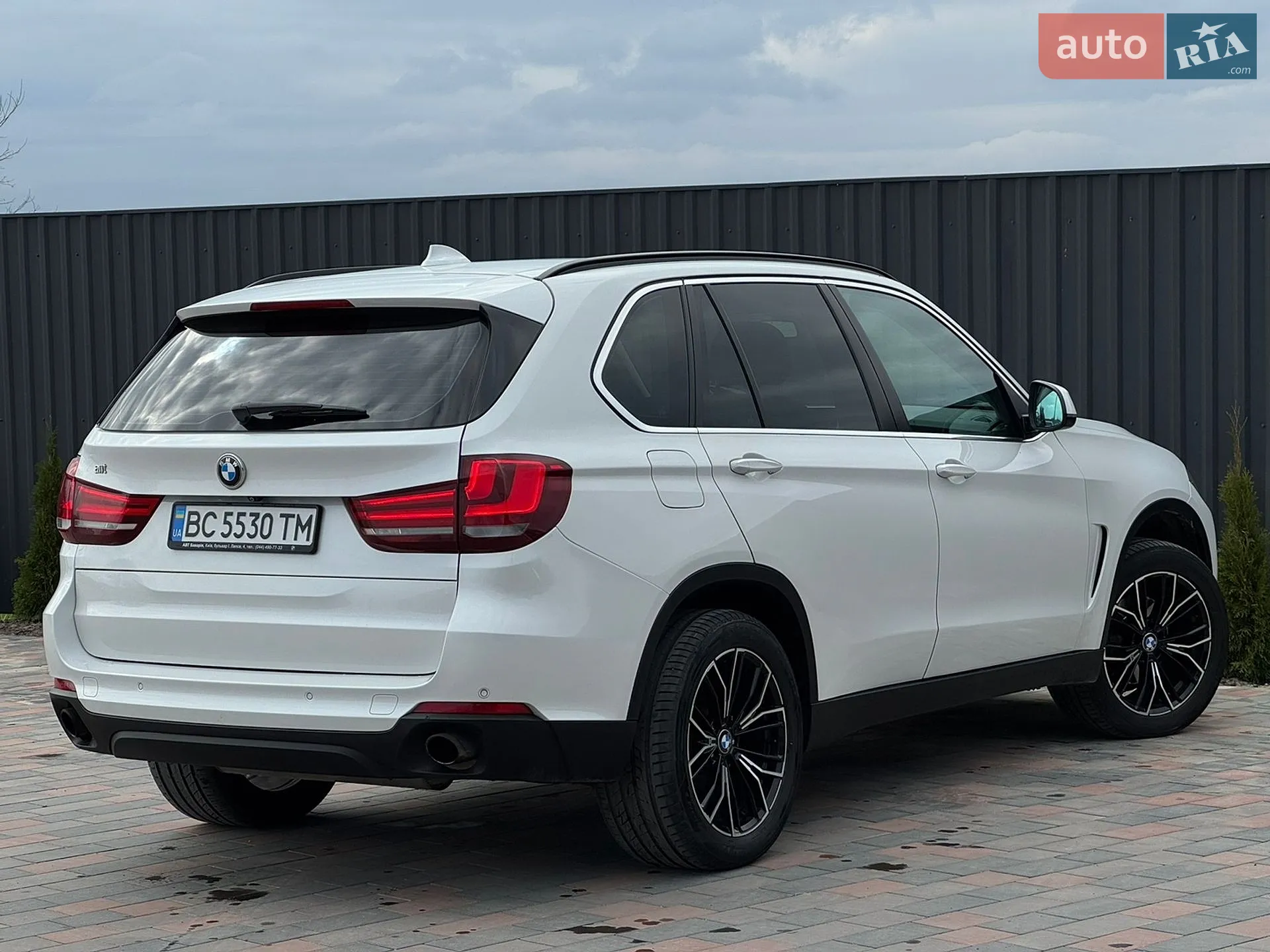 2015 BMW X5 - мініатюра 19