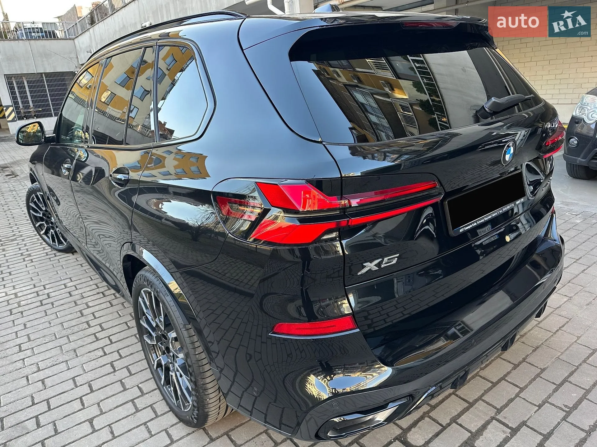 2025 BMW X5 - мініатюра 31