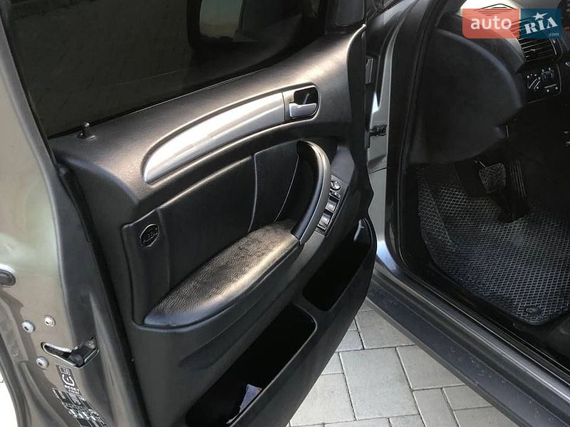 Внедорожник / Кроссовер BMW X5 2005 в Ровно