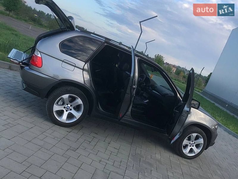 Внедорожник / Кроссовер BMW X5 2005 в Ровно