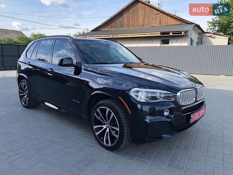 Внедорожник / Кроссовер BMW X5 2017 в Костополе