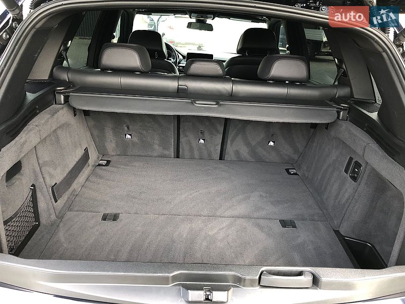 Внедорожник / Кроссовер BMW X5 2017 в Костополе