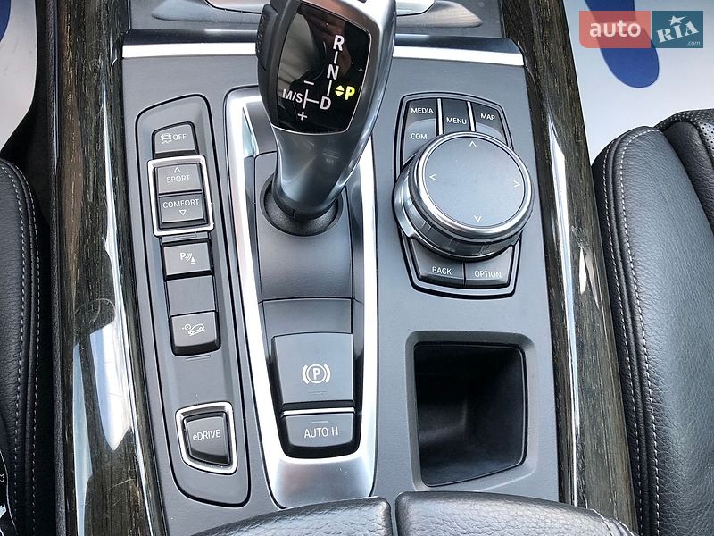 Внедорожник / Кроссовер BMW X5 2017 в Костополе