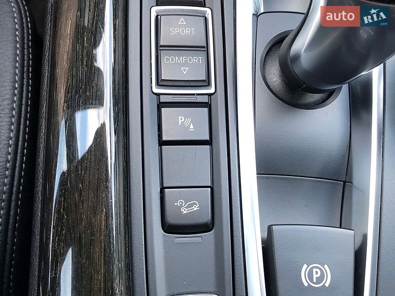 Внедорожник / Кроссовер BMW X5 2017 в Костополе