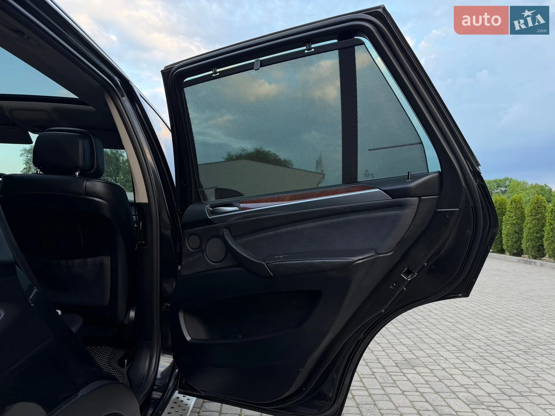 2010 BMW X5 - мініатюра 40