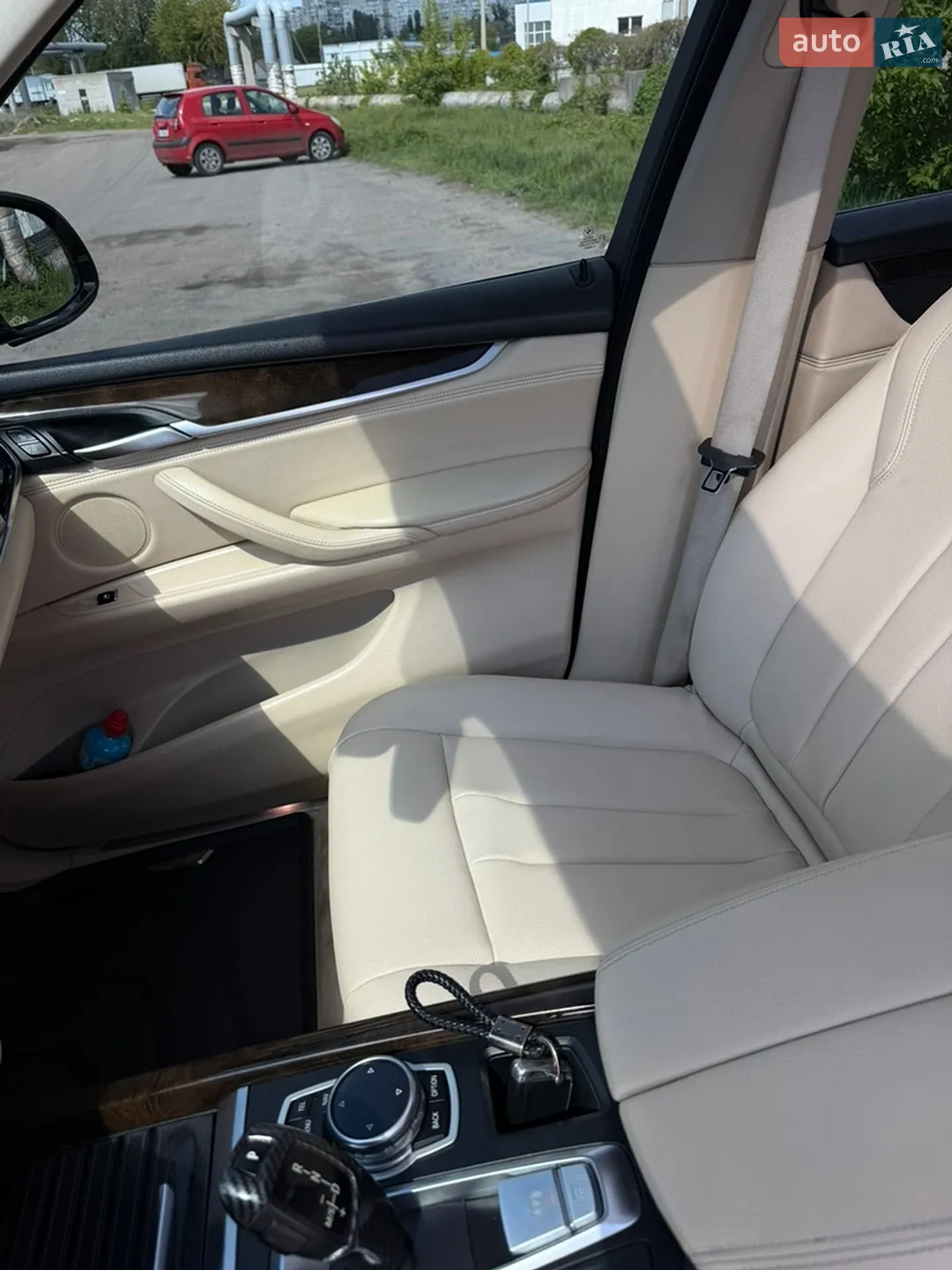 2014 BMW X5 - мініатюра 10