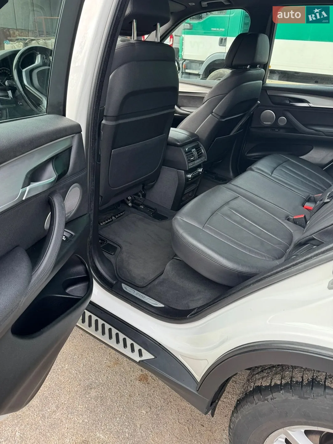 2016 BMW X5 - мініатюра 6
